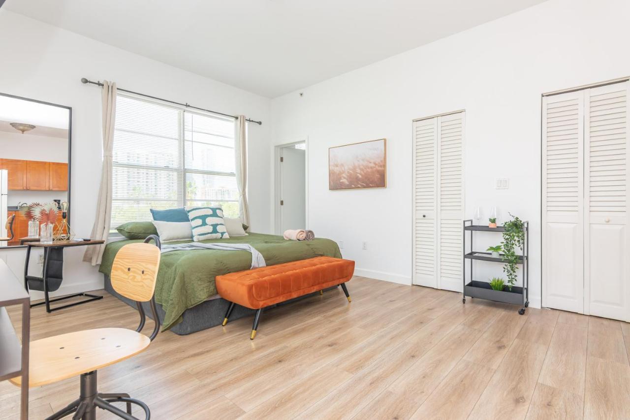 Home Miami Downtown With Balcony - 5 Minutes From Wynwood & Port - Art District Near Beach エクステリア 写真