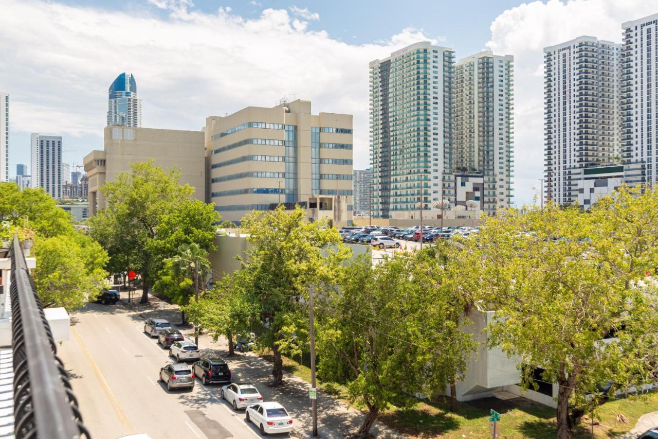 Home Miami Downtown With Balcony - 5 Minutes From Wynwood & Port - Art District Near Beach エクステリア 写真